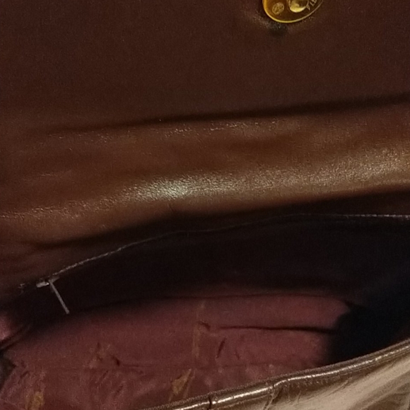 Etienne Aigner leather bag - Picture 7 of 9